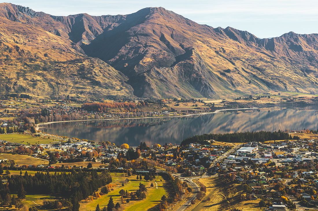 Overlooking the lakeside town of Wanaka, New Zealand